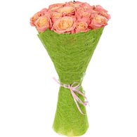 Букет для Мамы - Классика Описание букета: Букет для подарка в любое время года - идеальный способ оказать внимание и уважение. Состав:27 розовых роз